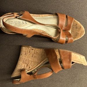 Guess wedges